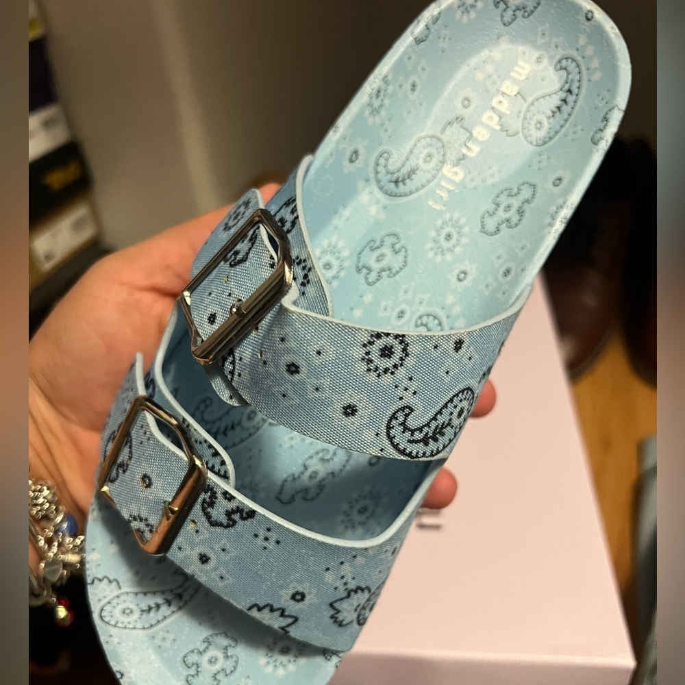 Madden girl sandals